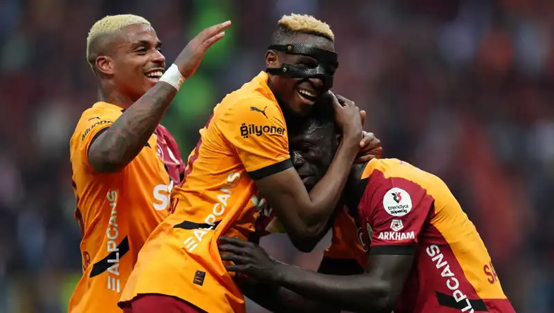 Lemina, Osimhen’in Tercihine Saygı Gösterilmesi Gerektiğini Vurguladı