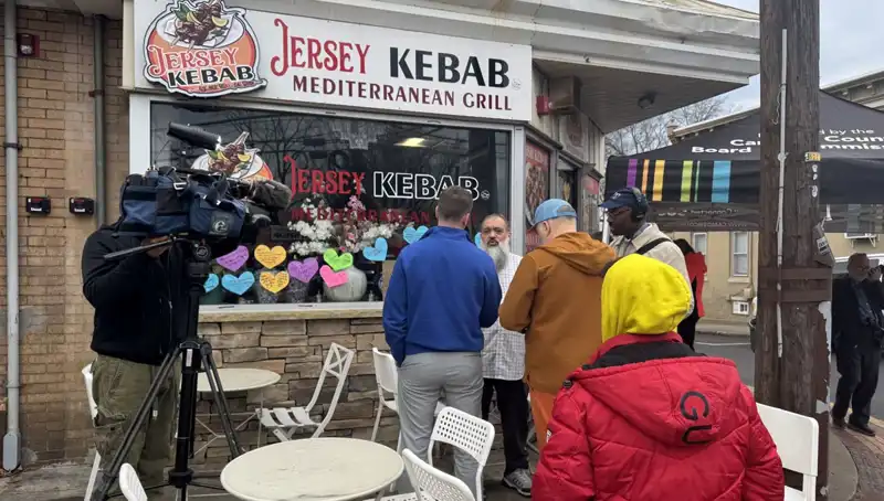 Türk Ailenin Yeşil Kart Beklentisi Kabusa Döndü: Gözaltına Alındılar!