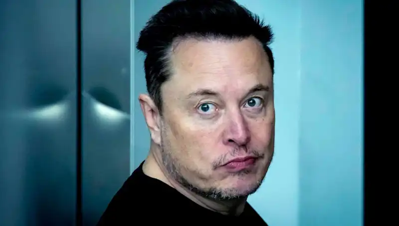 Elon Musk'ın Büyüleyici Dünyası: Korkular ve Gerçekler
