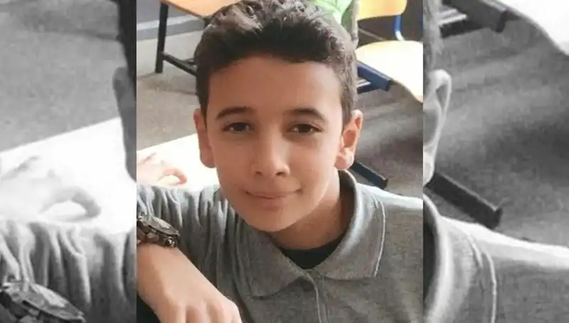 Burak Okula Gidiyorum Dedi, Fakat Kendisi Üzerine Kara Kış Çöktü!