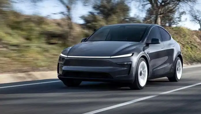Elon Musk'ın Türkiye'deki Yatırımları: Hızla Büyüyen Kazancı ve Pazarın Potansiyeli