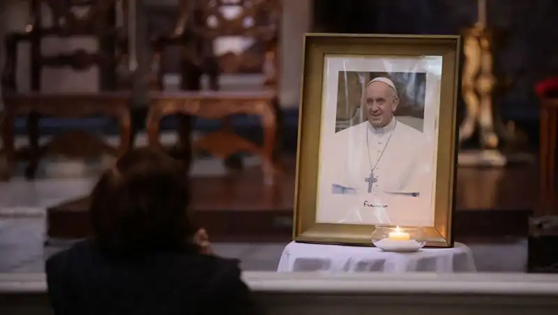 Papa Francis’in Vasiyeti ve Cenaze Törenine Dair Şaşırtıcı Detaylar Ortaya Çıktı