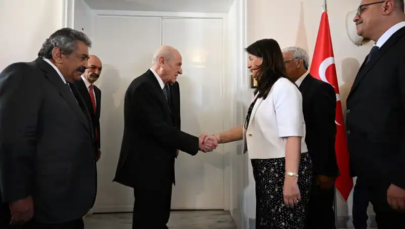 MHP Lideri Bahçeli, DEM Parti Heyeti ile Görüşerek Ortak Hedefleri Belirledi