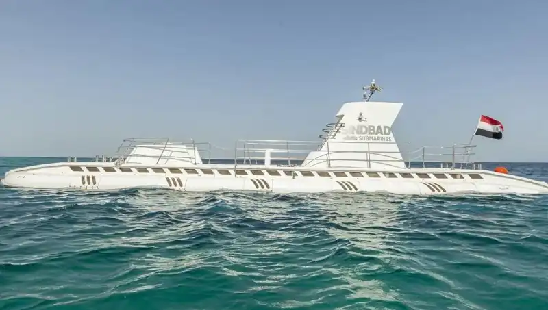 Kızıldeniz’de Şok Eden Olay: 44 Turisti Taşıyan Denizaltı Battı!