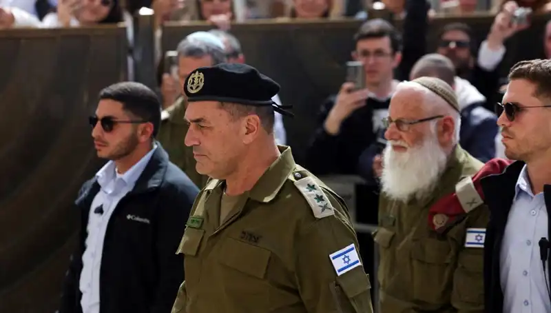 İsrail Ordusunda Tarihi Devir Teslim: Hamas'a Karşı Savaş Açıldı
