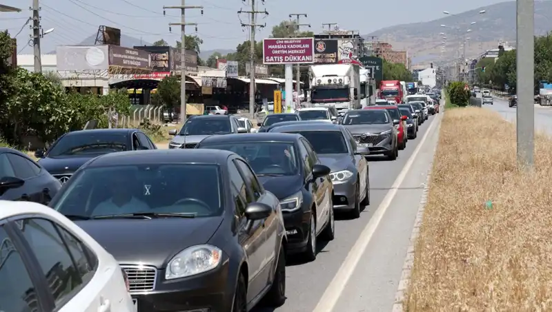 Aydın ve Muğla Arasında 60 Kilometrelik Araç Kuyruğu: Nedeni Nedir?