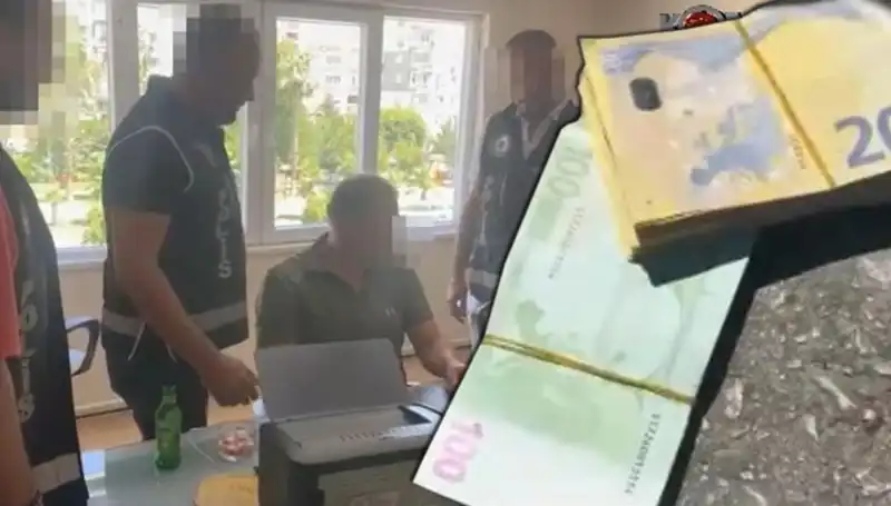 Antalya’da Rüşvet Operasyonu: Görevli Dört Kişi Suçüstü Yakalandı