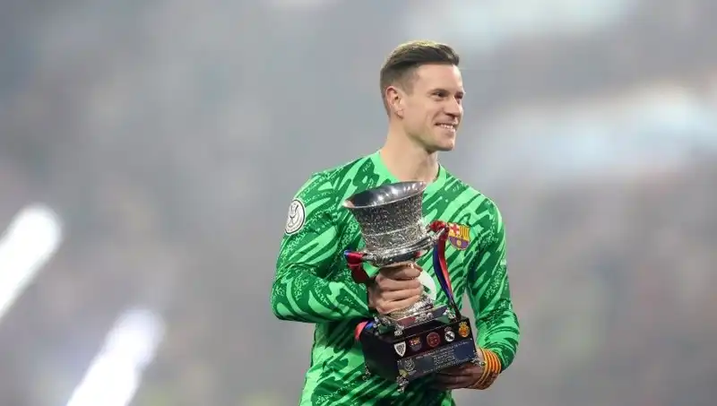 Barcelona'ya Ter Stegen Müjdesi: Sakatlıktan Dönecek!