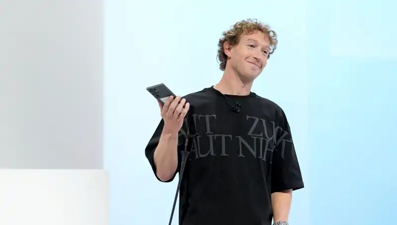 Zuckerberg'in Gizli Yapay Zeka Projesi: 100 Milyon Dolarlık Beyin Avı!