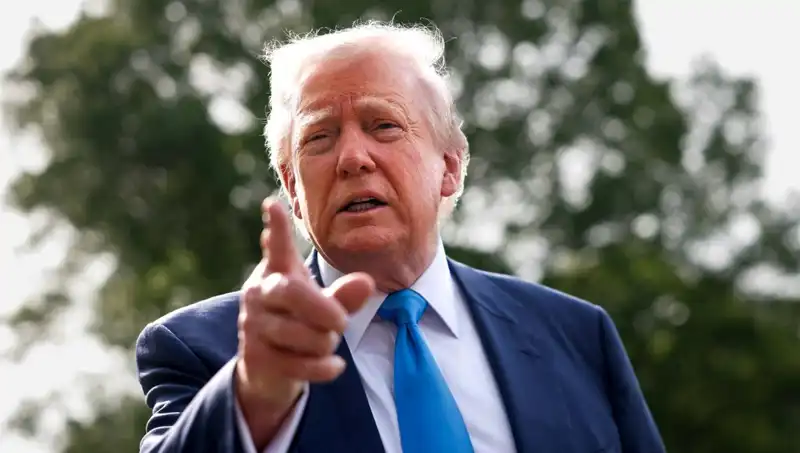 Trump'ın İlk 100 Günde Gerçekleştirdiği İcraatlar ve Etkileri