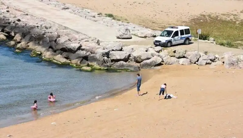 Sinop’ta Yaz Tatiline Koyulan Kısıtlamalar: Hangi Sahillerde Denize Girmek Yasaklandı?