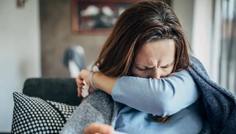 Soğuk Algınlığı ve Sinüzit Arasındaki Farklar: Hangi Belirtilere Dikkat Etmelisiniz?