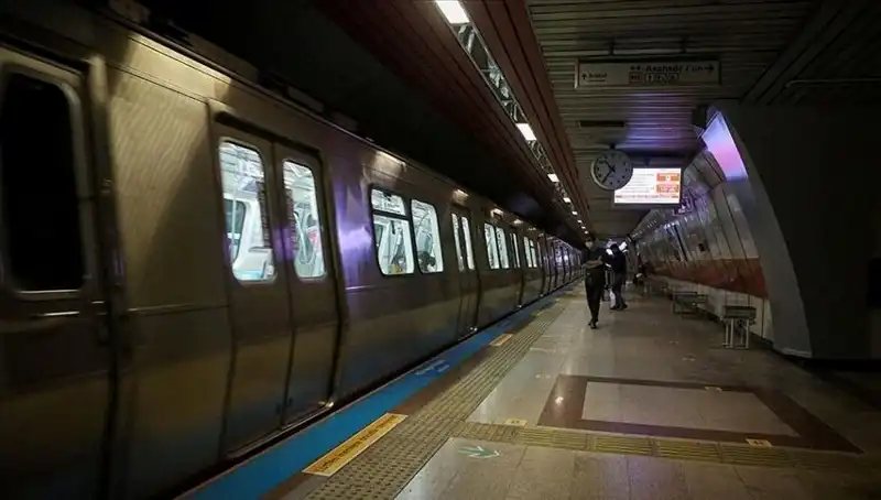 İstanbul'da Eylem Yasağında Üçüncü Gün: Metrolar Kapalı mı? Detaylar Burada!