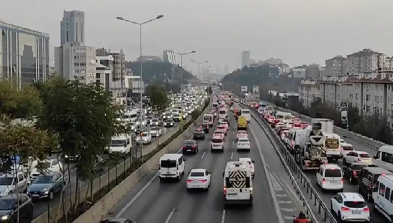 Trafik Haftası Ne Zaman? Bu Yıl Hangi Tarihlerde Kutlanacak?