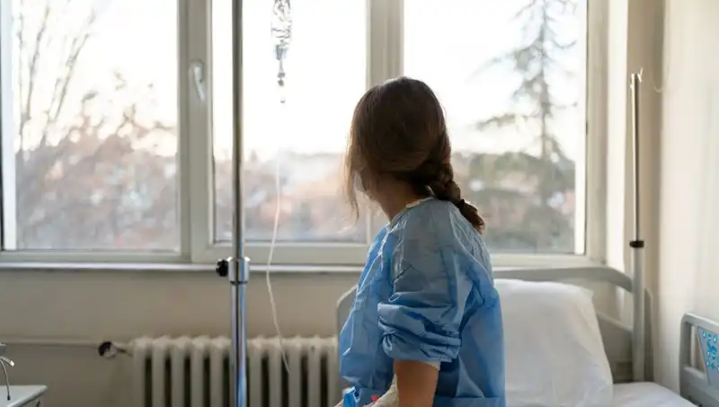 35 Yaşındaki Kadın, Kanserle Savaşırken 'Sessiz Bir Katil'i Açıkladı!