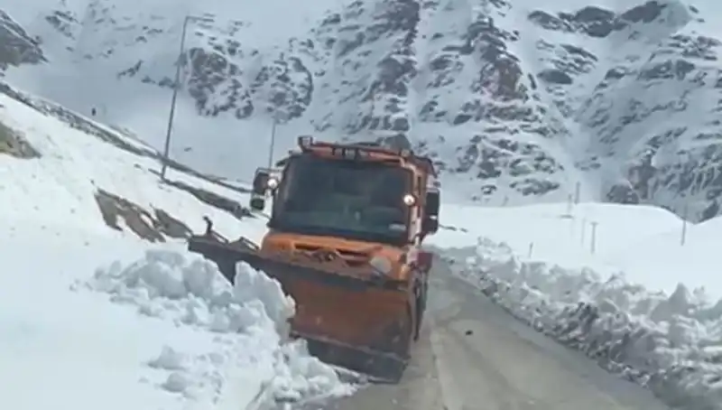 Kar Engeli Aşıldı: Beş Ay Sonra Açılan Yol, Yeni Fırsatlar Sunuyor