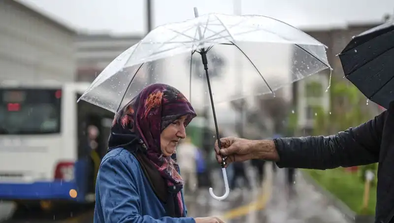Bugün Türkiye’de Gök Gürültülü Sağanak Yağışlar Geliyor!