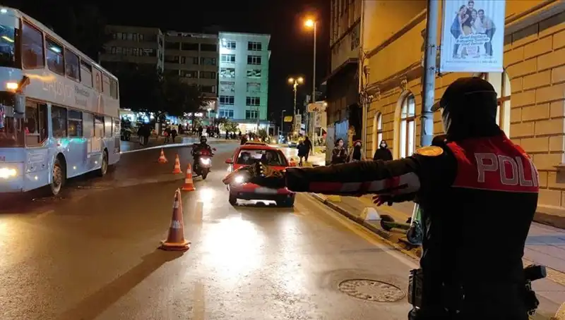 İstanbul’da Huzur Operasyonu: Denetimler İle Güvenlik Artırılıyor