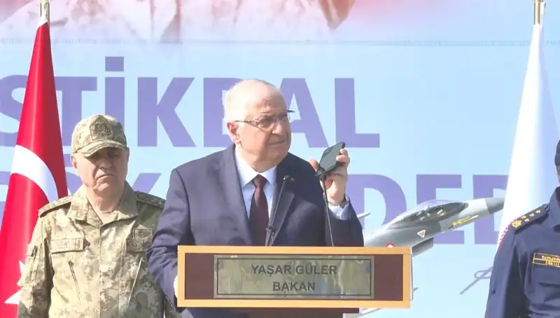 Cumhurbaşkanı Erdoğan'dan Mehmetçik'e Özellikle Bayram Mesajı
