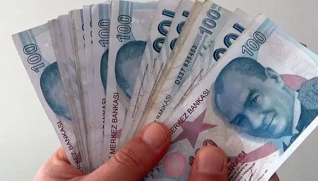 Emekliler İçin Bayram İkramiyesi Zammı 2025: Yeni Tarihler ve Miktarlar Açıklandı