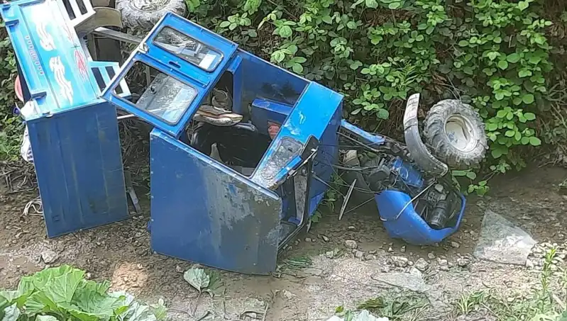 Kontrolden Çıkan Pat Pat Dereye Devrildi: Korkutan Kaza ve Yaralılar