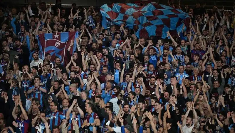 Trabzonspor-Galatasaray Maçının Biletleri Neden Hızla Tükendi?