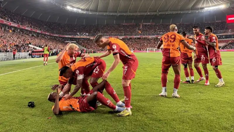Galatasaray Sahada: Şampiyonluk İçin 1 Puan Yeterli Olabilir mi?