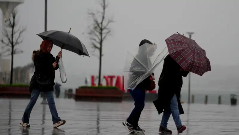İstanbullular Dikkat! Günlerce Sürecek Kuvvetli Sağanak Yolda