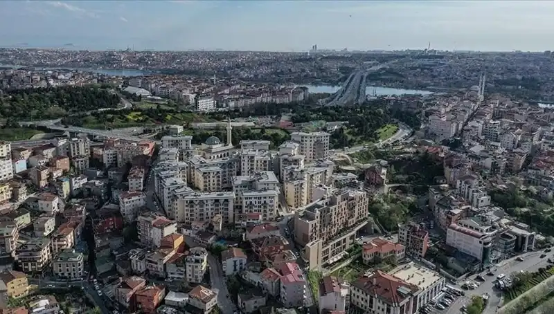 İstanbul'un Kentsel Dönüşüm Çıkmazı: Çözümler ve Beklentiler