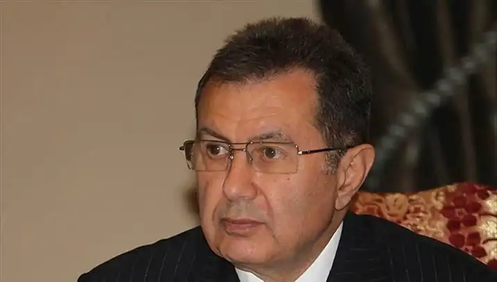 Mehmet Emin Karamehmet: Başarılı İşadamı ve Hayırseverin Sıra Dışı Hikayesi