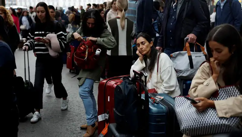İspanya’da Kablo Hırsızlığı: Tren Yolcuları Zor Anlar Yaşadı