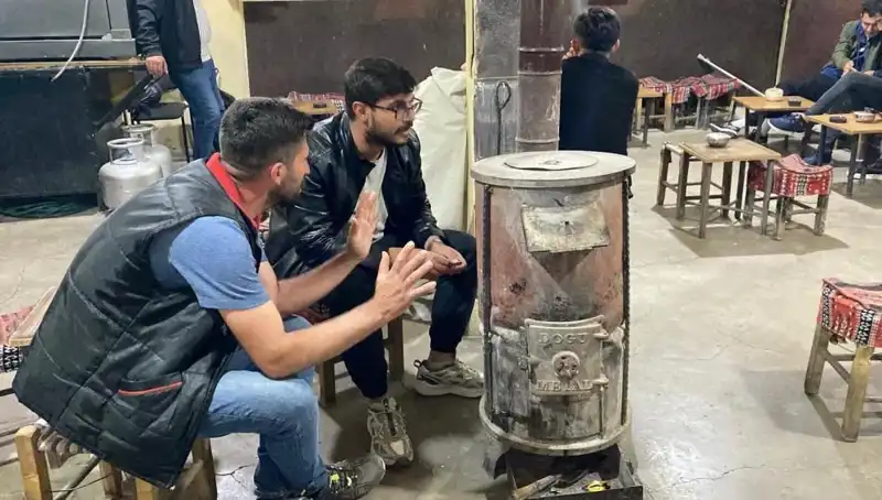 Ülkenin Dört Bir Yanı Kavrulurken: Sobayı Yakanlar Isınma Mücadelesi Veriyor