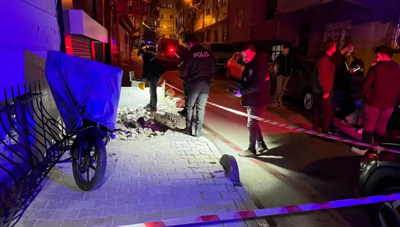 Küçükçekmece’de Plakasız Motosikletle Yapılan Saldırı: Olayın Perde Arkası