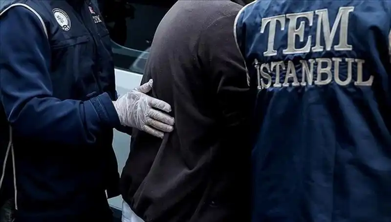İstanbul'da DHKP-C Operasyonu: Eski Başkan Şükrü Genç Arasında 35 Gözaltı