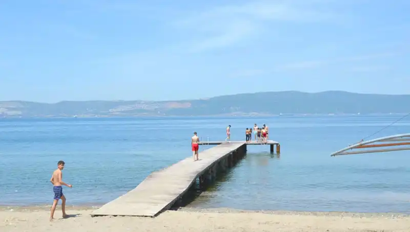 Sıcak Hava ve Sahil Keyfi: Denizle Buluşanların Hikayesi