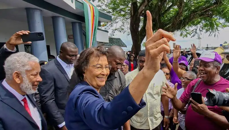 Surinam Tarihinde İlk Kadın Devlet Başkanı: Yeni Bir Dönem Başlıyor