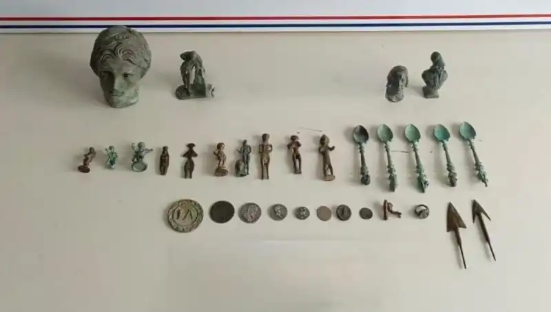 Roma Dönemine Ait Tarihi Eserler Hedefte: Operasyonda Büyük Başarı