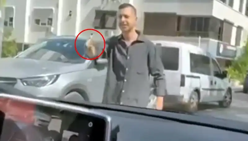 Kadınlara Silah Doğrultan Sürücü Hakkında Şok Edici Gelişmeler!