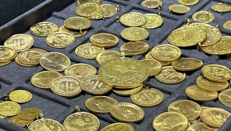 Hafta Sonu Altın Fiyatları: Yükseliş Mi Düşüş Mü Bekleniyor?