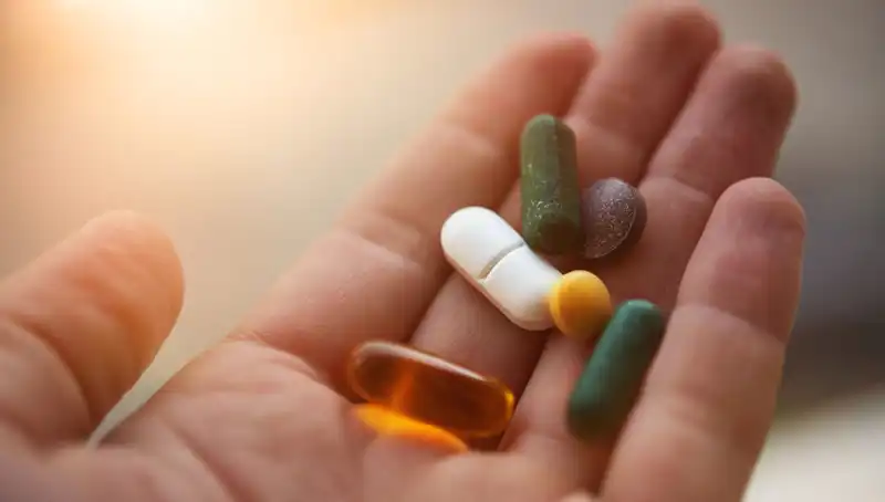 ABD'li Doktorun Uyardığı, Kesinlikle Almamanız Gereken Üç Vitamin Takviyesi