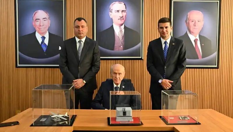 MHP Lideri Devlet Bahçeli Ülkü Ocakları'nda: Yeni Hedefler ve Vizyonlar