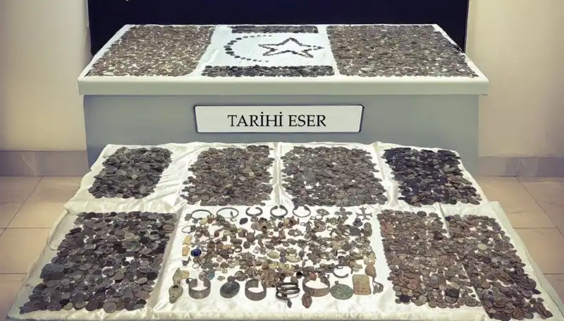 Sınırda 12 Bin 770 Tarihi Eser Ele Geçirildi: Kültürel Mirasımız Korunuyor