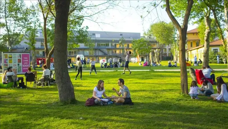 Can Holding'e Şok Operasyon: Bilgi Üniversitesi ve Doğa Koleji İçin YÖK ve MEB'den Açıklama Geldi