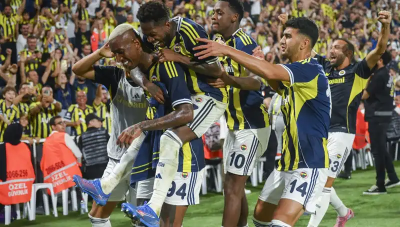 Fenerbahçe, Tüm Zamanların En Yüksek Gelirine Ulaşarak Güçleniyor!