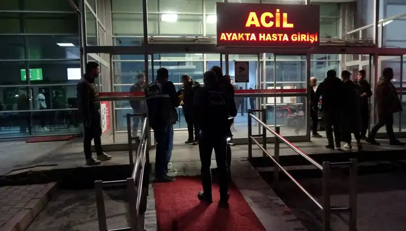 Hastane Acil Servisinde Silahlı Kavga: Olayın Ardındaki Gerçekler