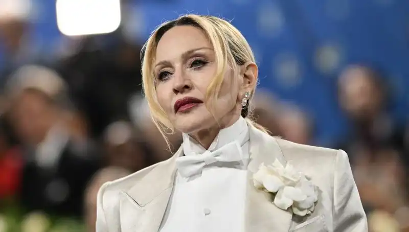 Madonna'nın Yeni Diyeti: Kanserle Mücadelede Gerçekten Etkili Mi?