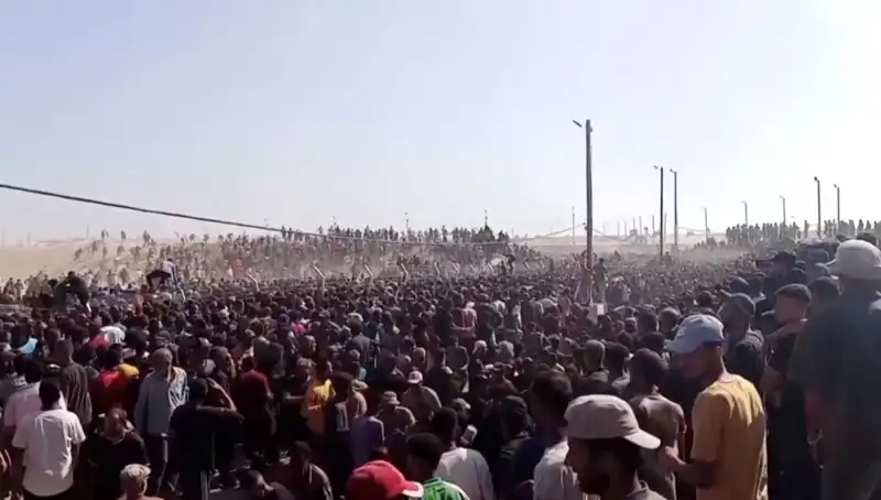 İsrail'in Filistin'e Saldırısı: 30 İnsanın Hayatını Kaybetmesine Neden Oldu