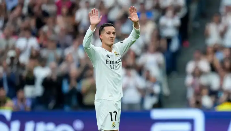 Beşiktaş, Gözyaşlarıyla Veda Eden Madrid Yıldızını Sağ Bek Olarak Kadrosuna Katıyor