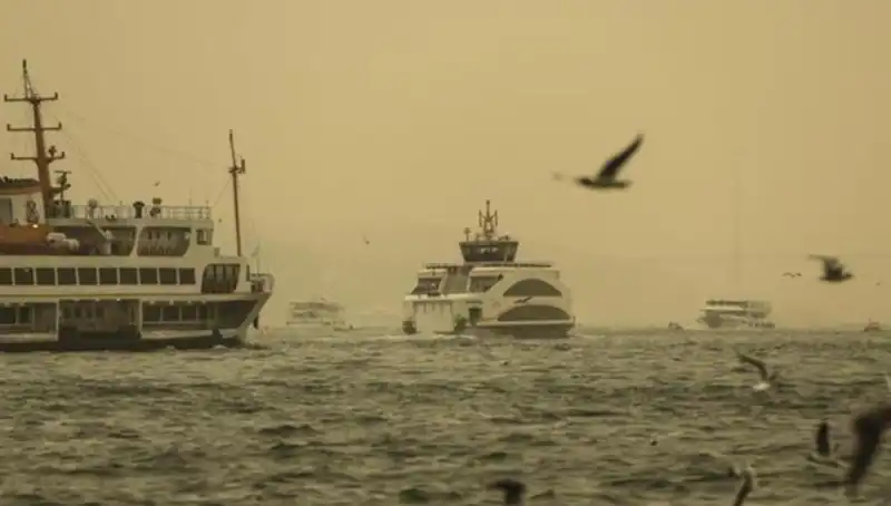 Çöl Tozu Türkiye'yi Etkisi Altına Alacak: Maskesiz Dolaşmayın!