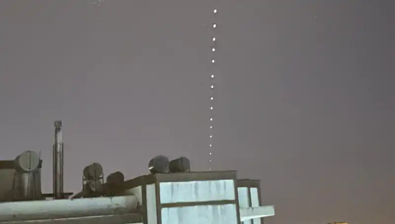 Adana Semalarında Starlink Uydu Gösterisi: Heyecan Dolu Anlar